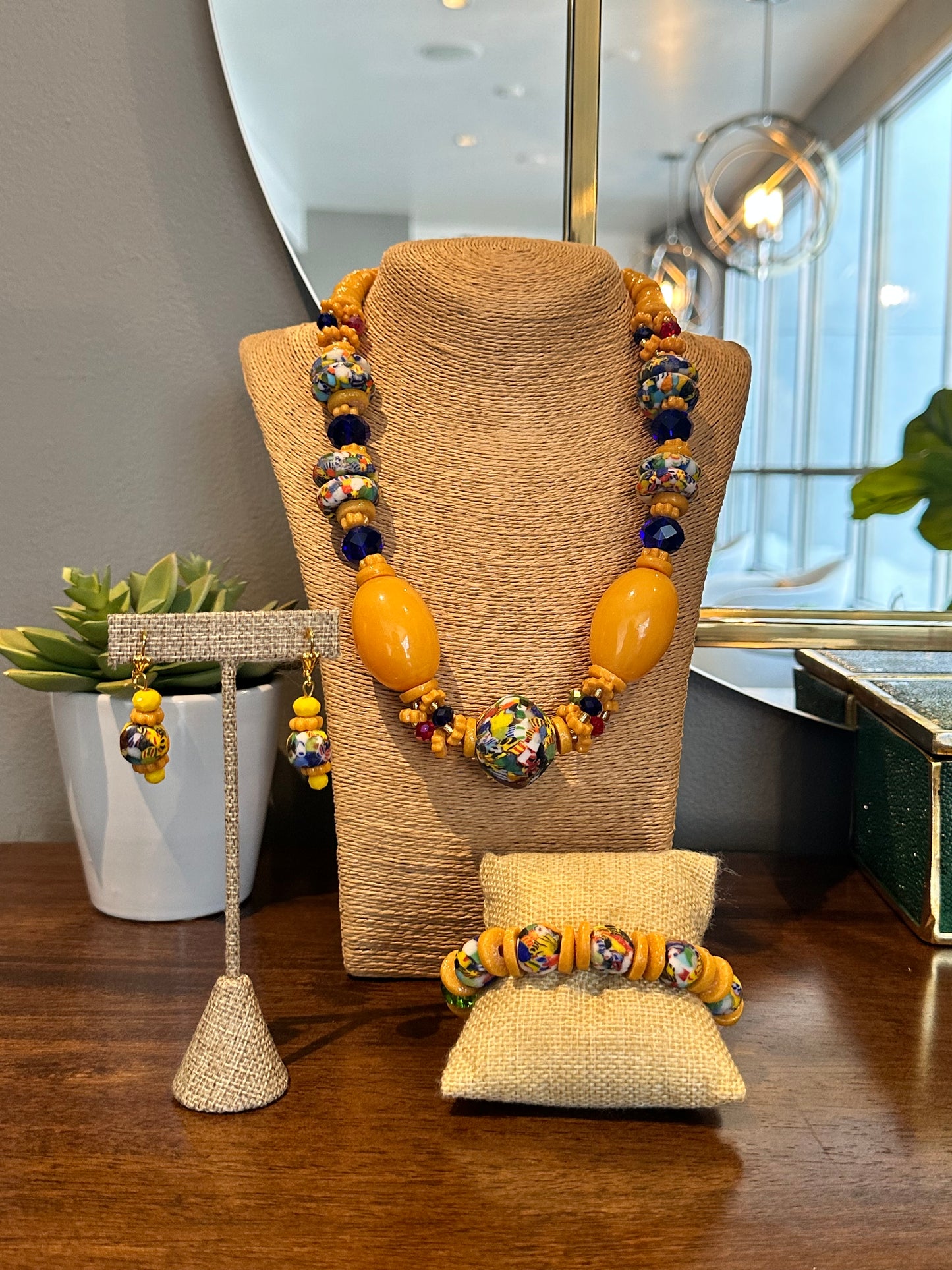 Akosua Sunburst Set