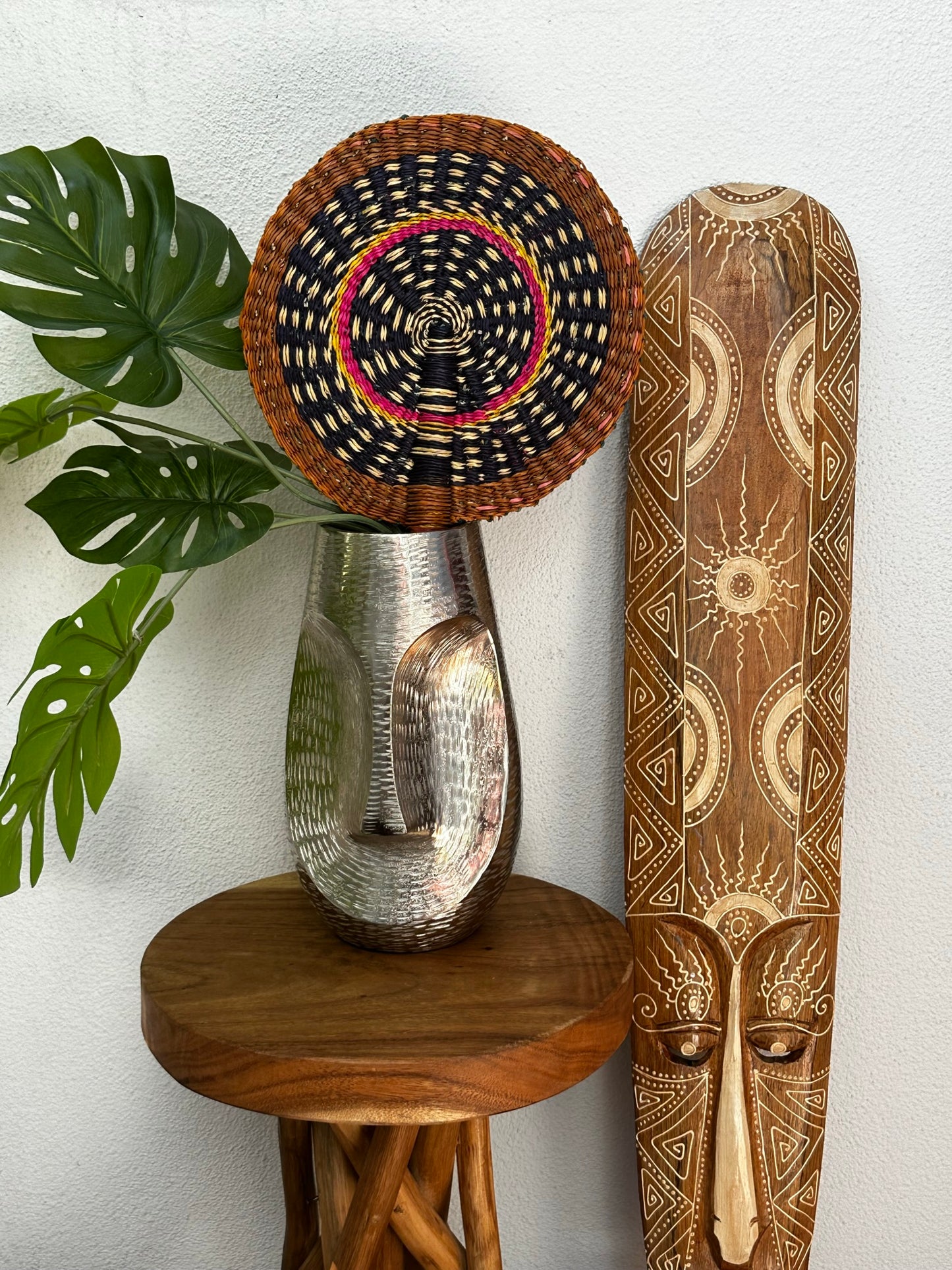 Black Natural Circle Woven Fan