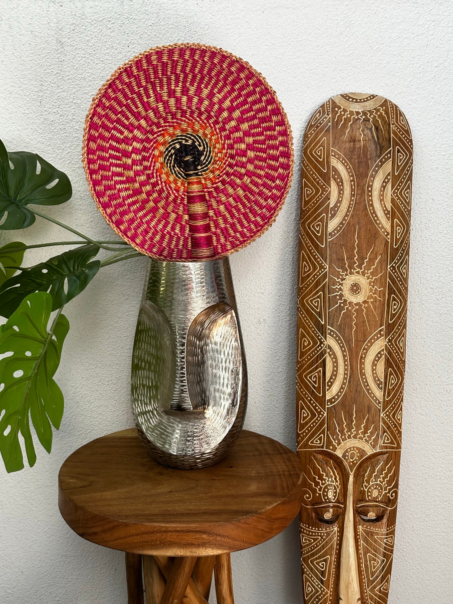 Pink Circle Woven Fan