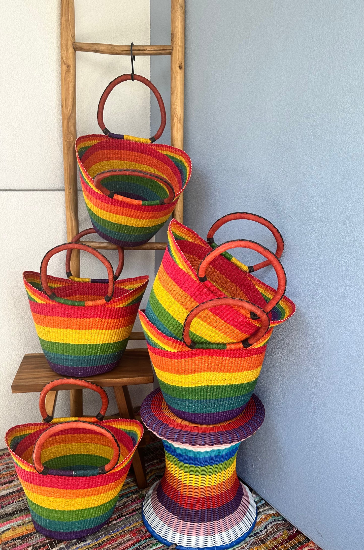 Rainbow U-Shopper Basket