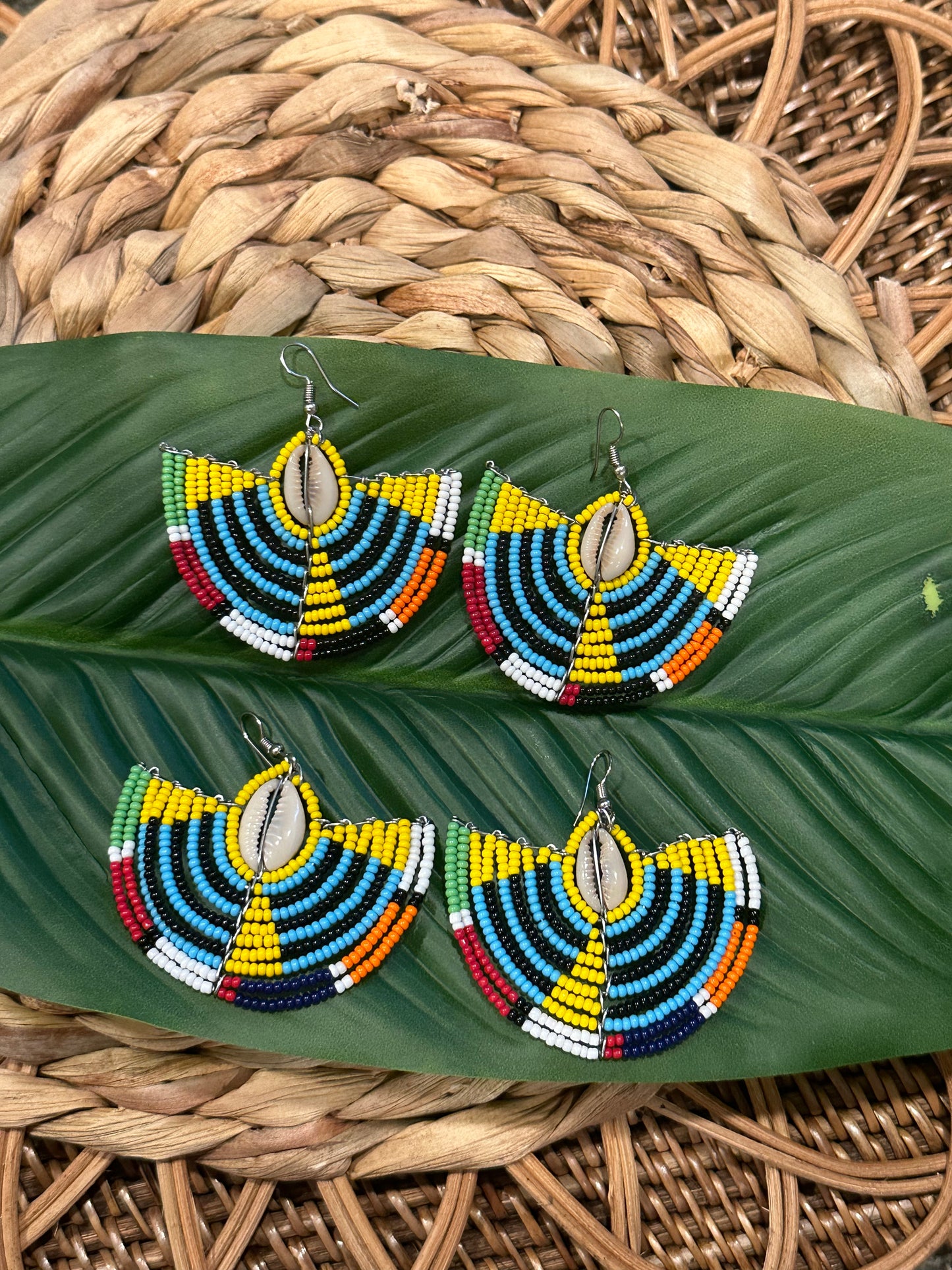 Mandere Yellow Earrings