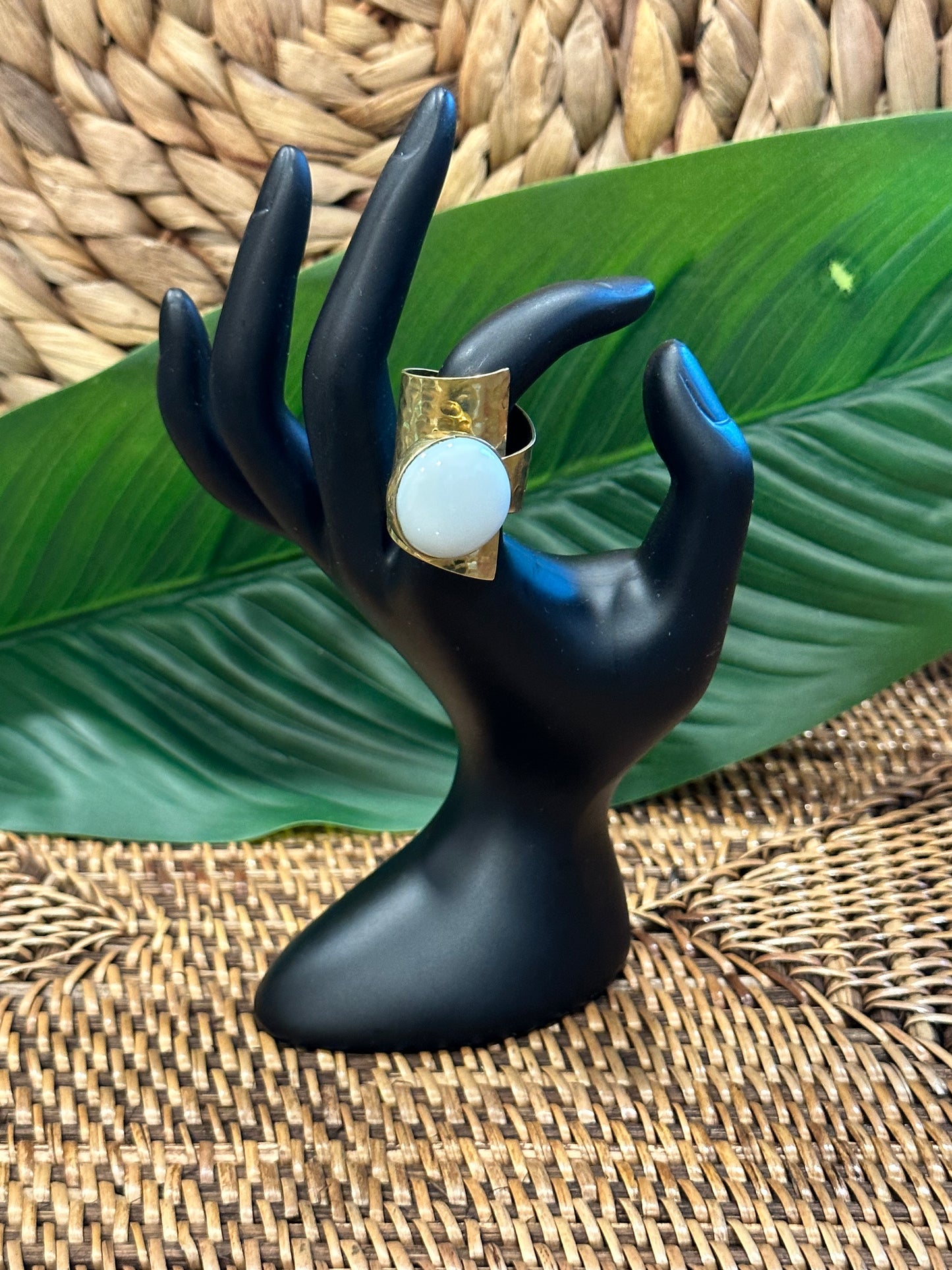 Maji White Ring