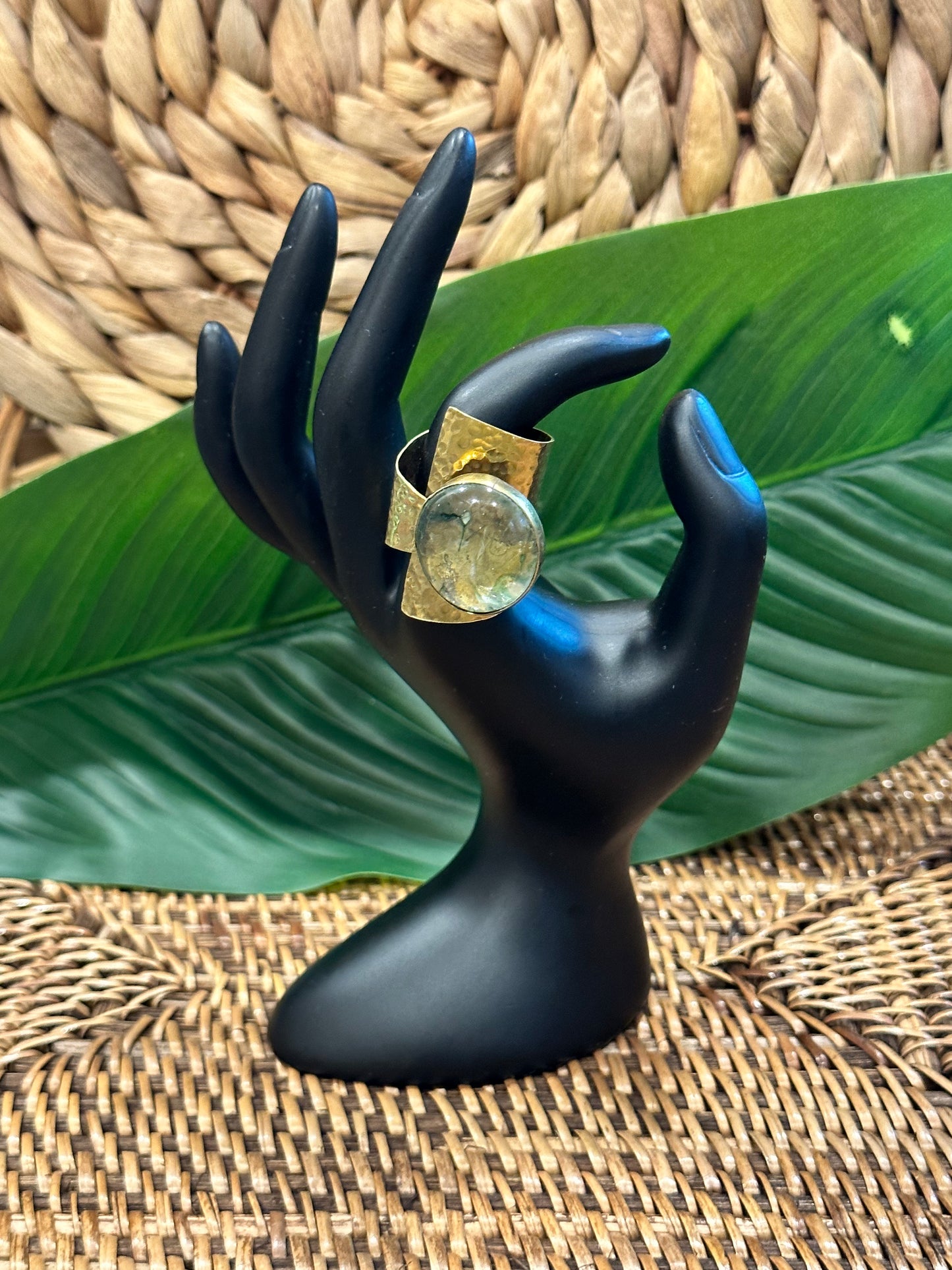 Maji Mother of Pearl 2 Ring