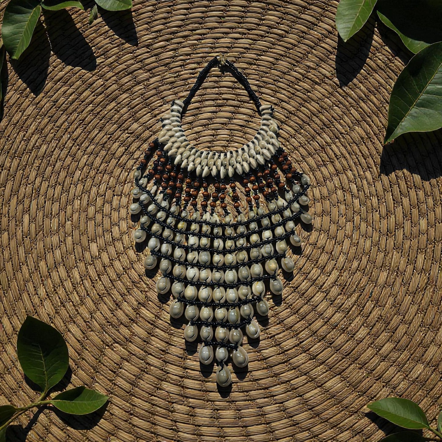 Majaji wa Bahari Cowrie Necklace (Brown)