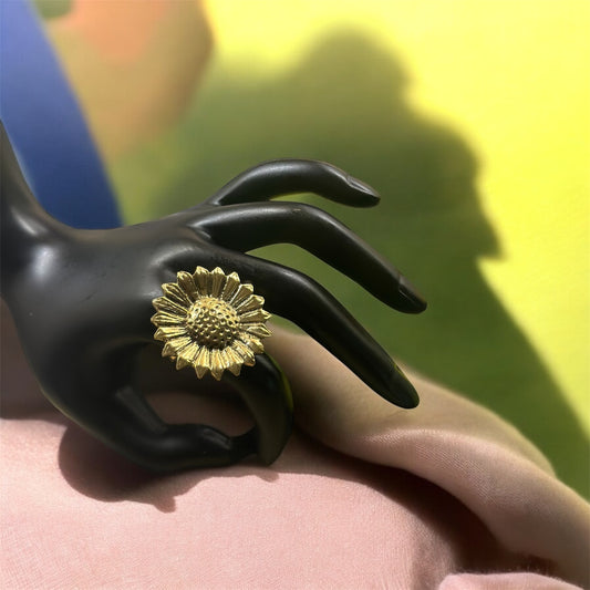 Sunburst Bloom: The Radiant Brass Ring