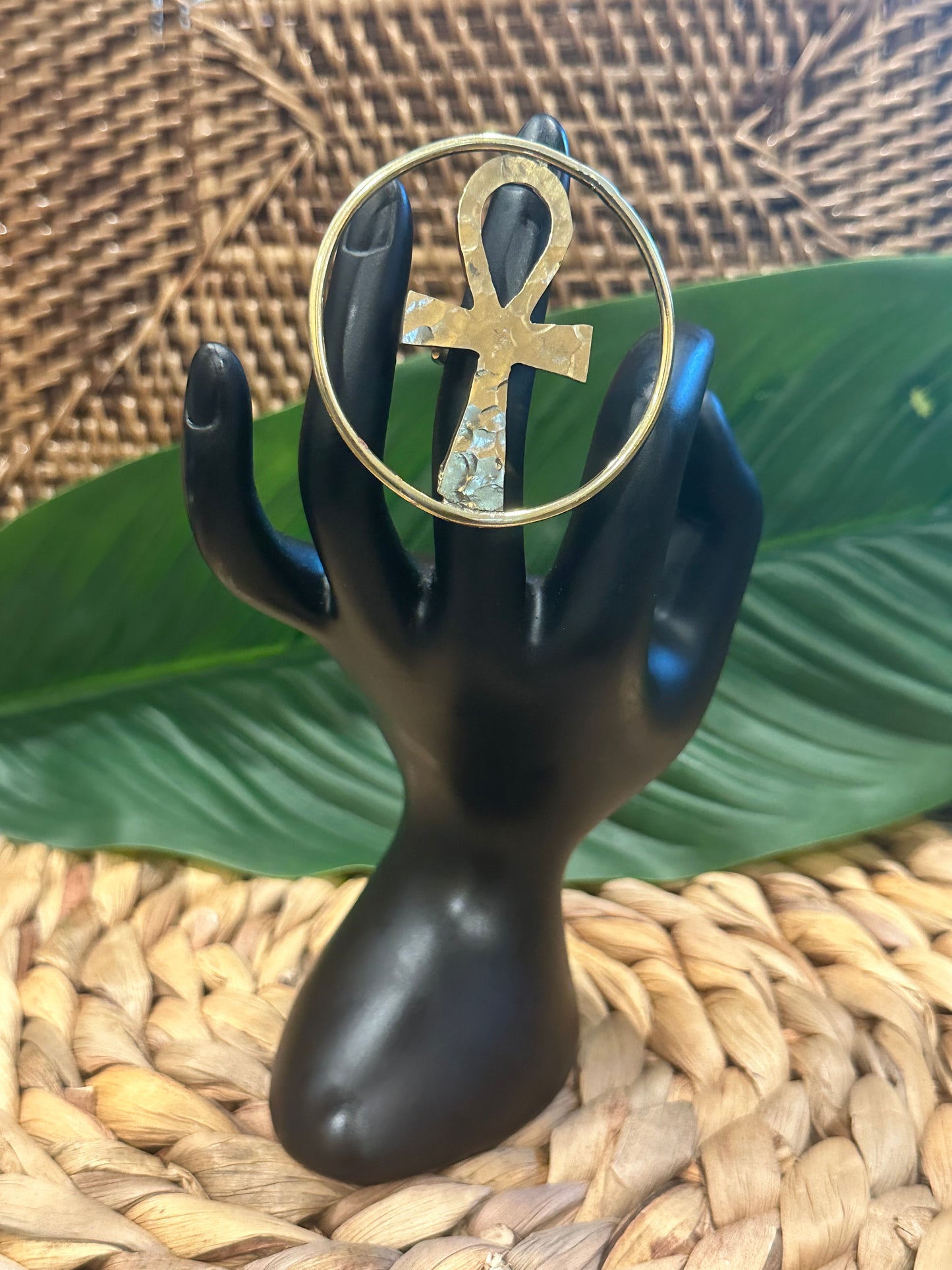 Anel de latão Ankh estilo 3
