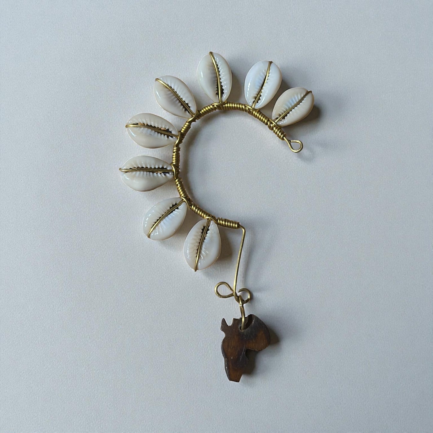 Heart of Heritage Ear Cuff – Right Ear