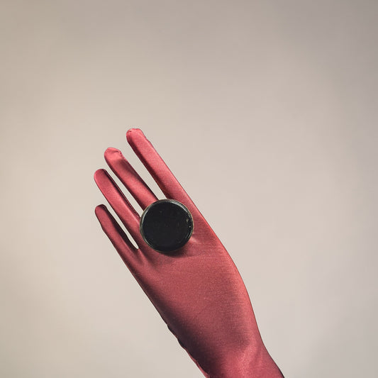 Black Onyx Brass Ring – Round