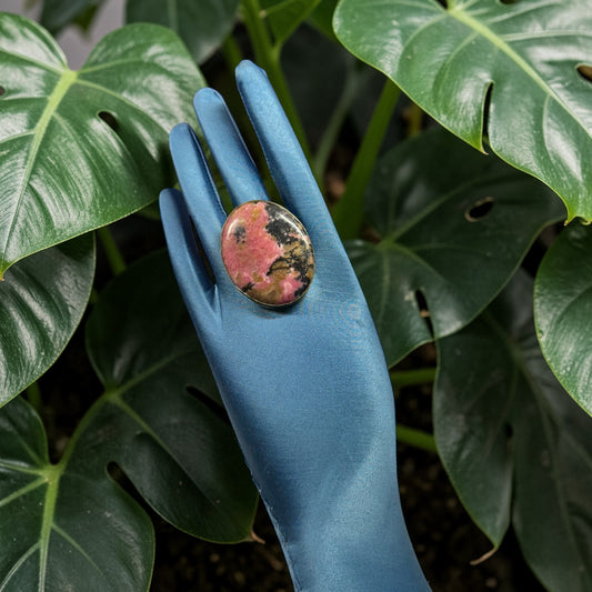 Rhodonite Brass Ring – Oval