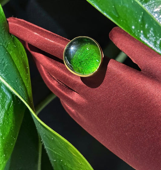 The Color of New Beginnings Brass Ring — Green
