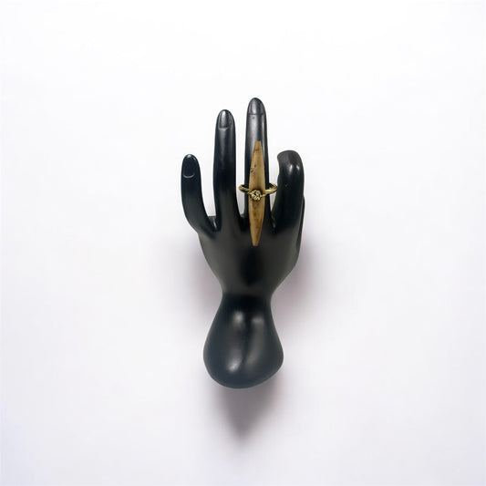 Guardian’s Spear: Ivory Essence Ring