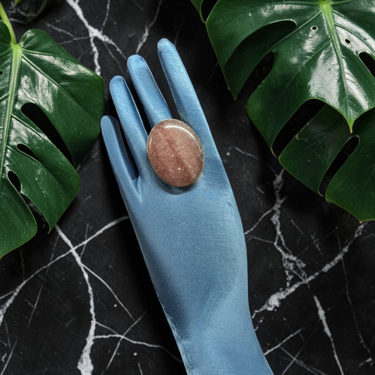 Strawberry Quartz Brass Ring – Oval