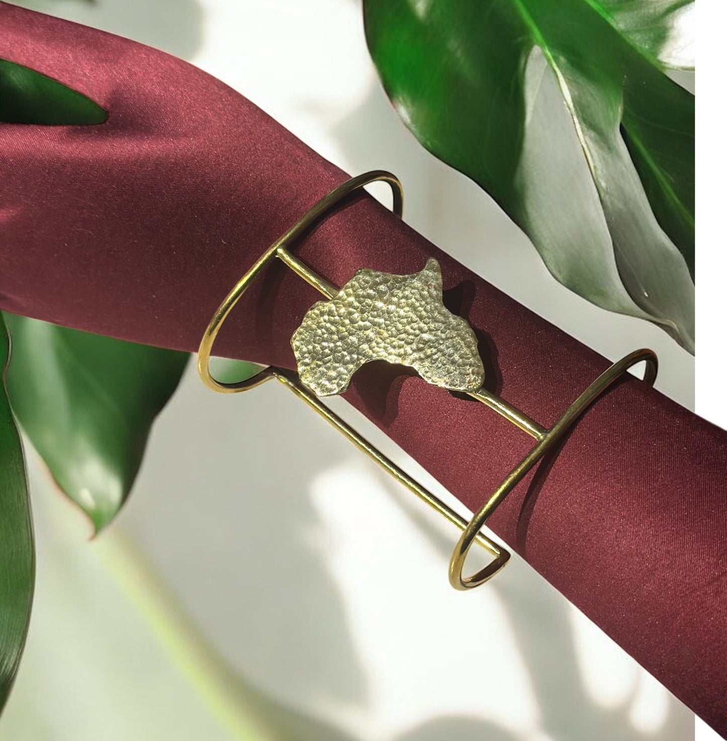 Motherland Majesty Cuff