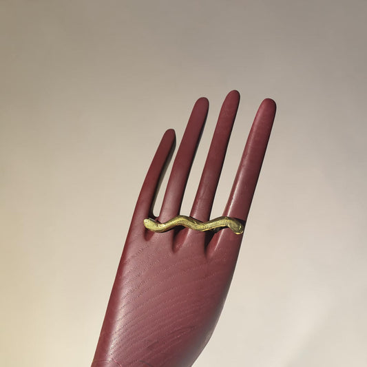 River Flow Brass Ring