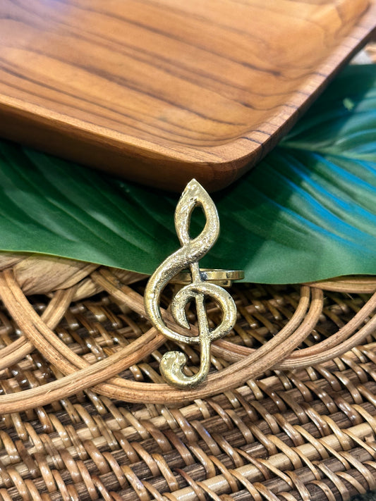 Melody’s Embrace Brass Ring