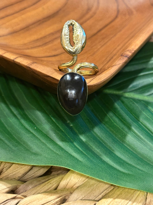 Anel Amarachi Cowrie Onyx Estilo 2