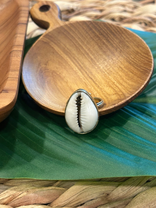 Zuri Cowrie Ring