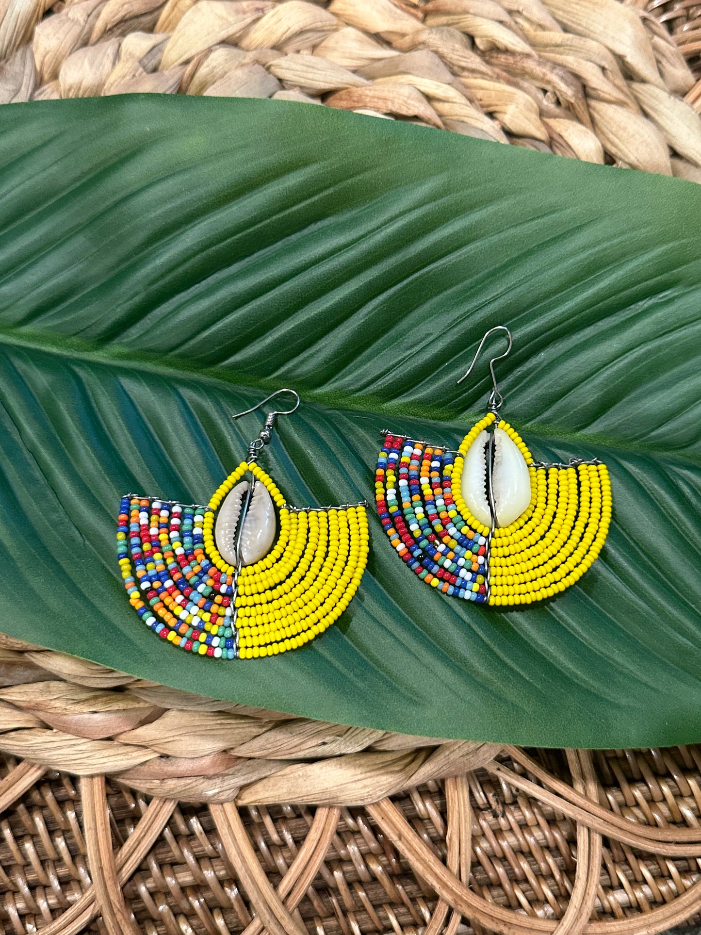 Mandere Yellow Earrings