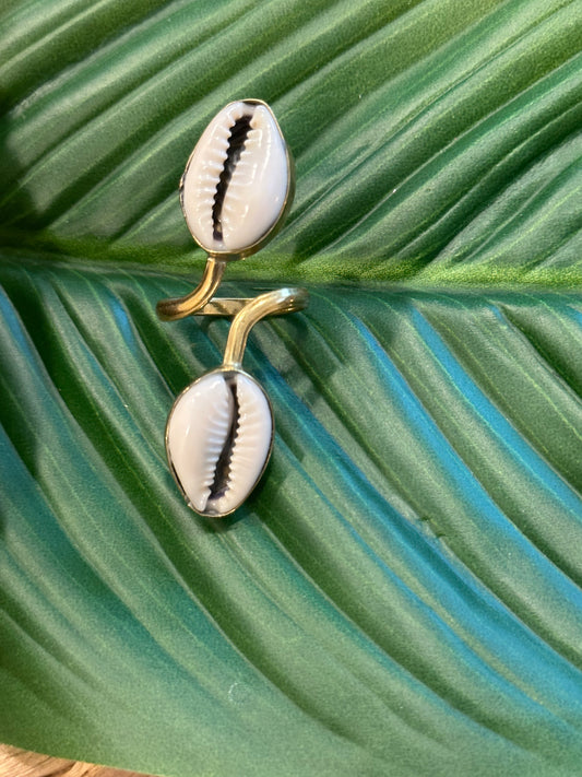 Anel Cowrie Duplo Amarachi