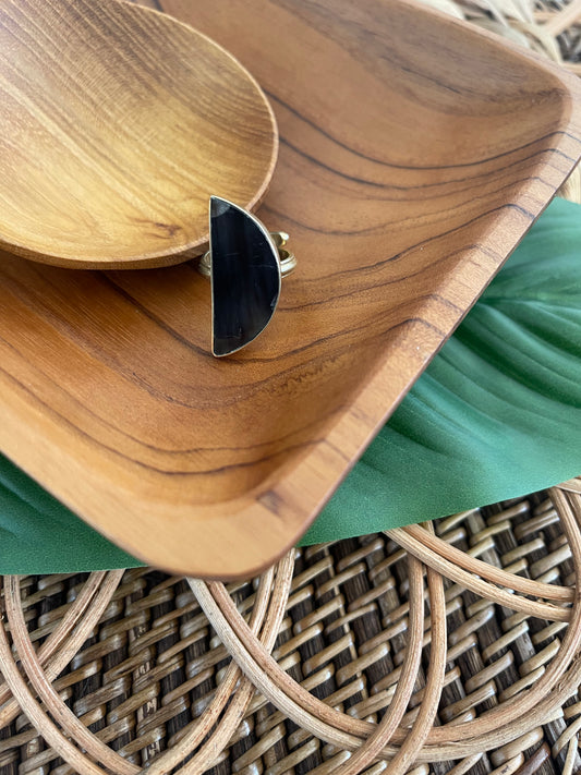 Hiwot Onyx Ring